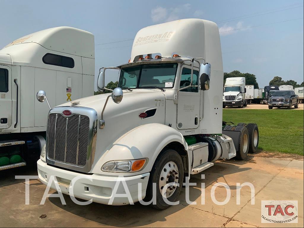 Image of Peterbilt 386 Primary image