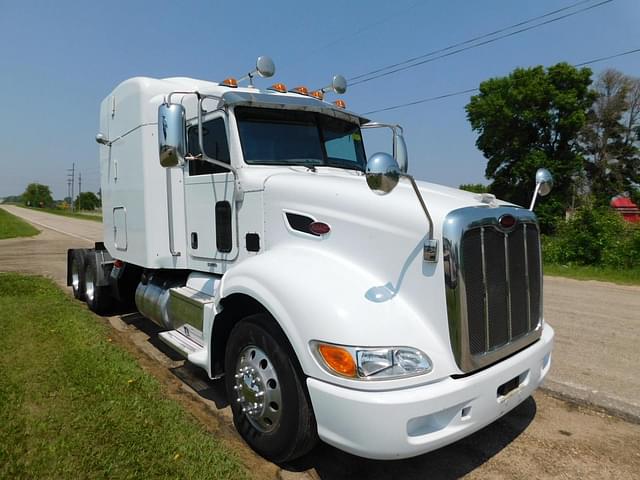 Image of Peterbilt 386 equipment image 1