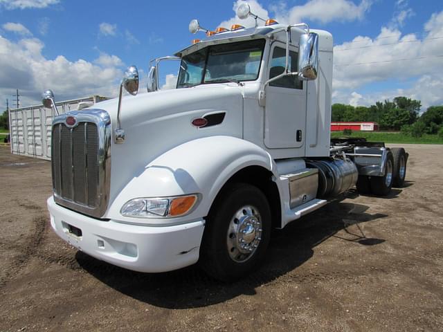 Image of Peterbilt 386 equipment image 1
