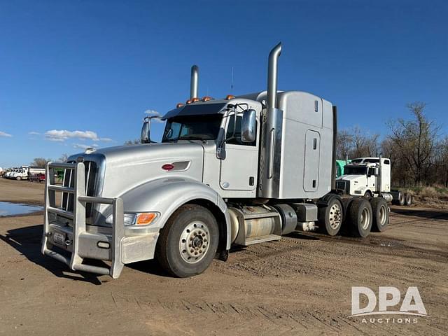 Image of Peterbilt 386 equipment image 1