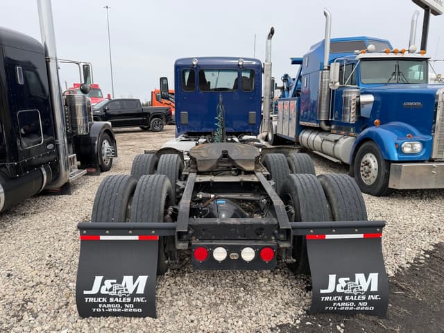 Image of Peterbilt 579 equipment image 4