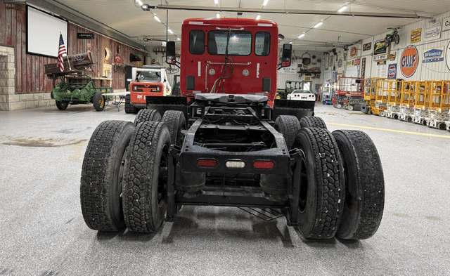 Image of Peterbilt 579 equipment image 3