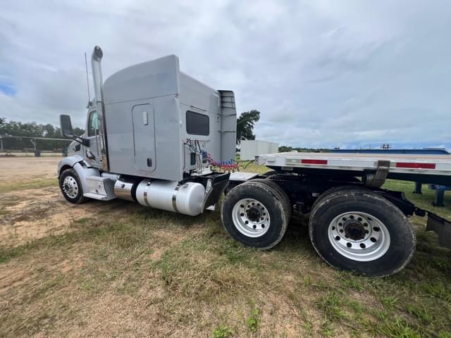 Image of Peterbilt 579 equipment image 1