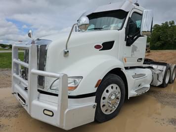 Main image Peterbilt 579