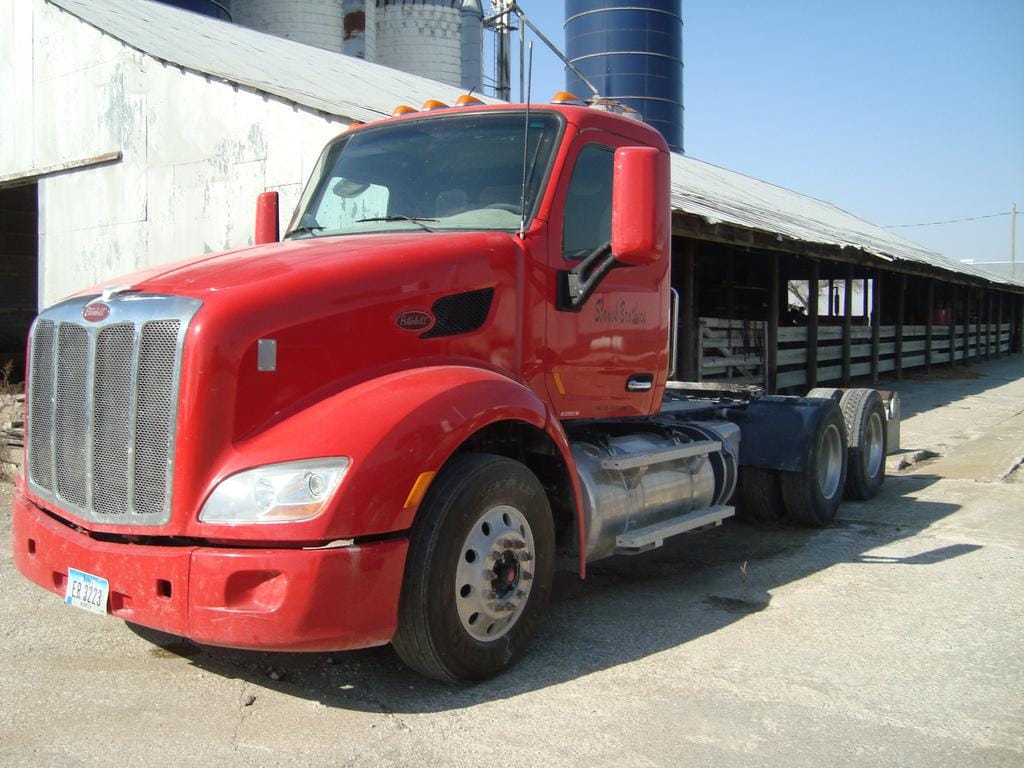 Main image Peterbilt Undetermined