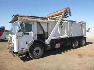 2014 Peterbilt PB320 Image