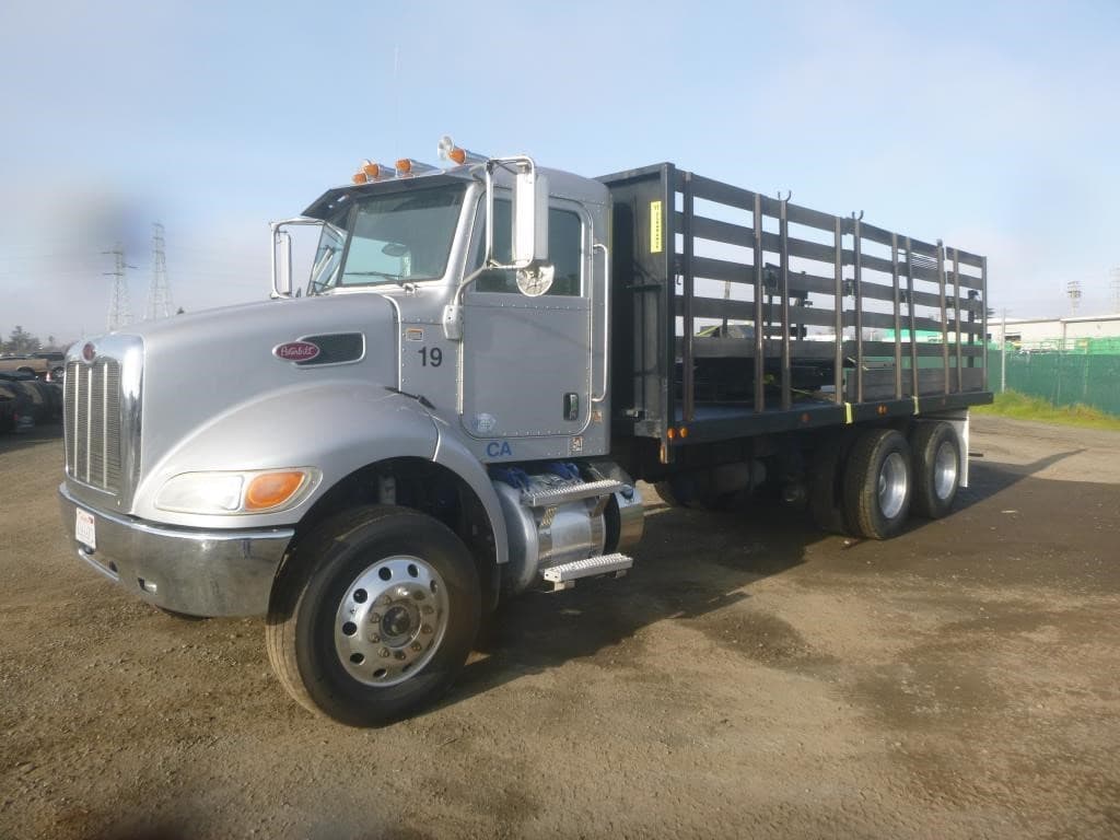 Image of Peterbilt PB348 Primary image