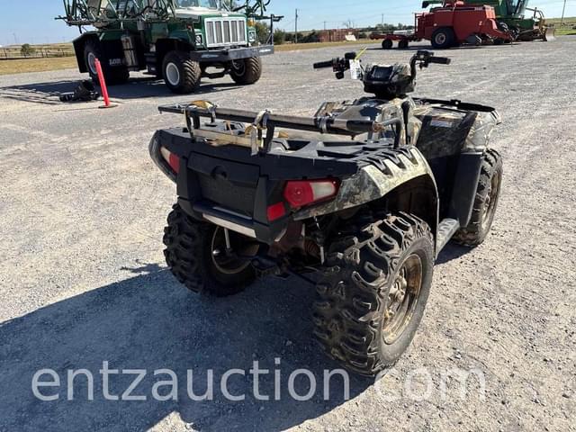 Image of Polaris Sportsman 550 equipment image 4