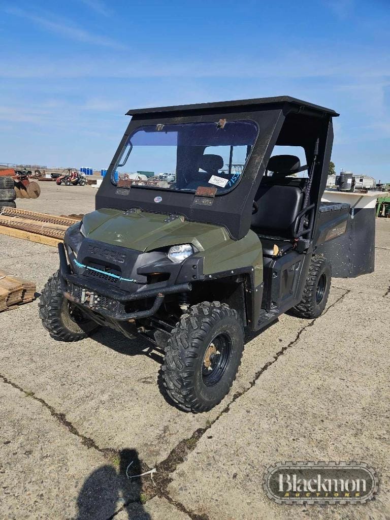 2014 Polaris 900 Equipment Image0