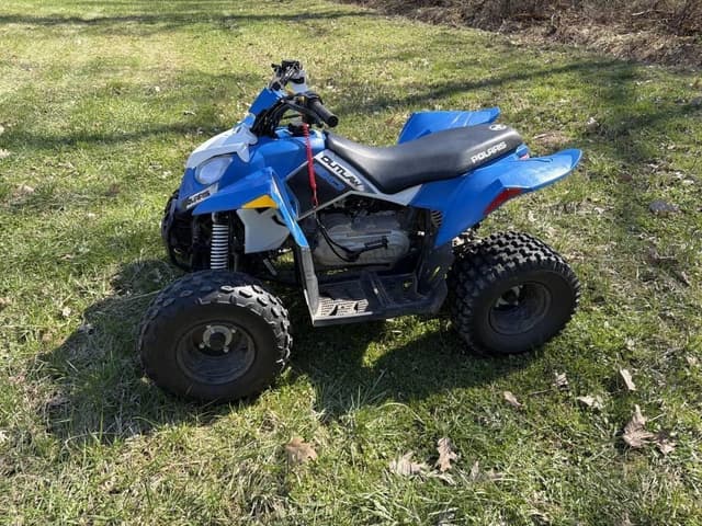 Image of Polaris Outlaw 90 equipment image 2