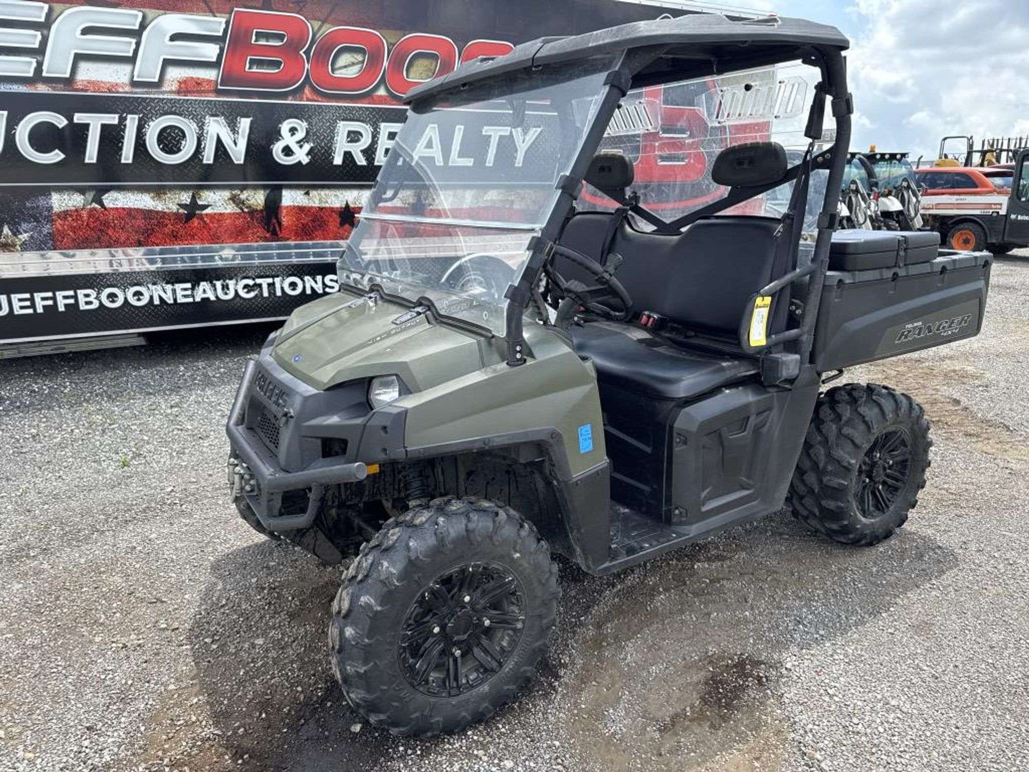 2014 Polaris RANGER 4X4 Equipment Image0