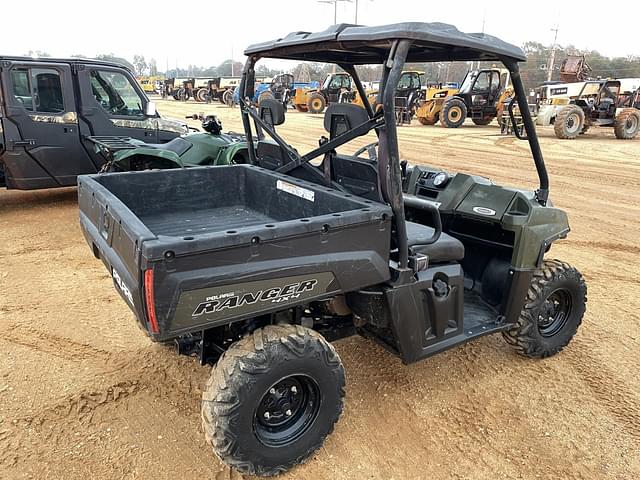 Image of Polaris Ranger 800 equipment image 2