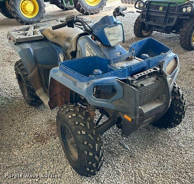 Image of Polaris Sportsman 400 equipment image 2