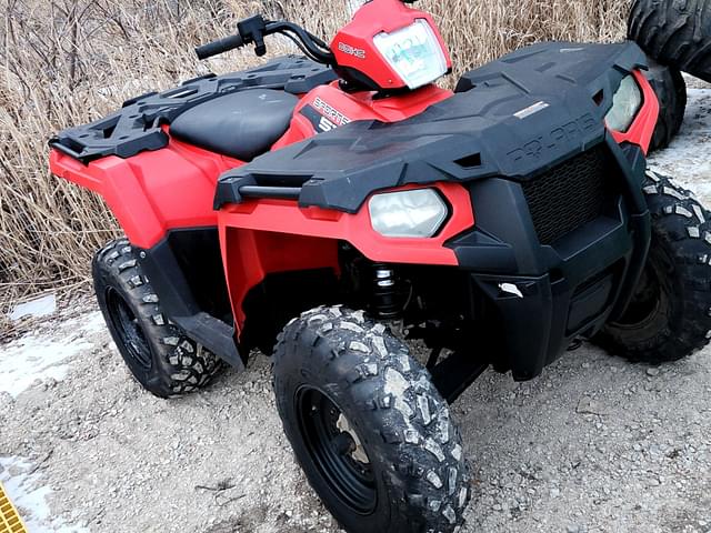 Image of Polaris Sportsman 570 equipment image 1