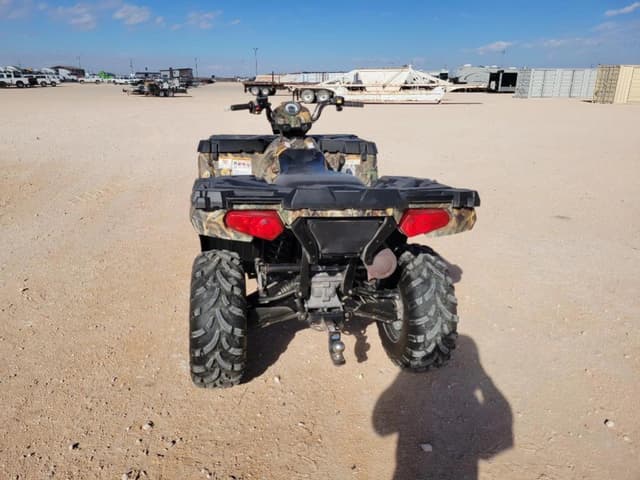 Image of Polaris Sportsman 570 equipment image 3