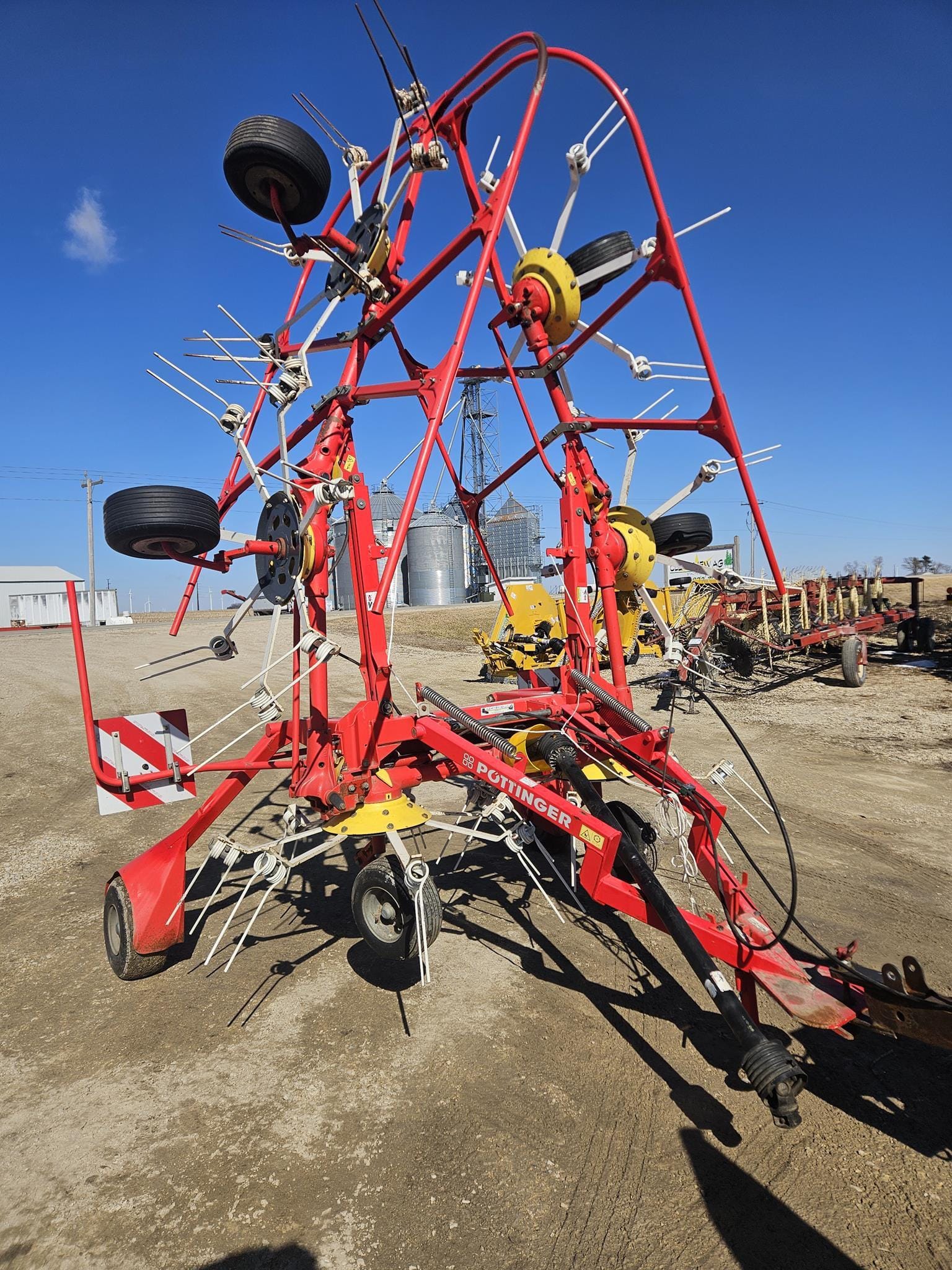 2014 Pottinger 800 AZ Equipment Image0