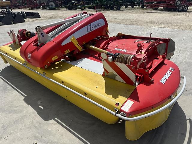 Image of Pottinger Novacat 351 equipment image 1