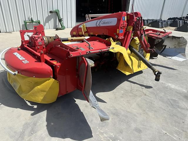 Image of Pottinger Novacat 351 equipment image 2