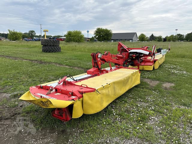 Image of Pottinger Novacat V10 equipment image 4