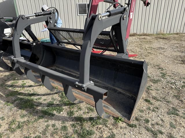 Image of Quicke Q88 equipment image 3