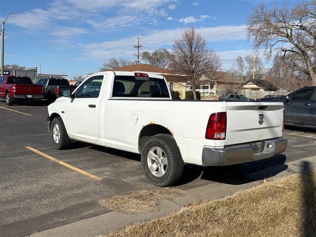 Image of Dodge Ram 1500 equipment image 3