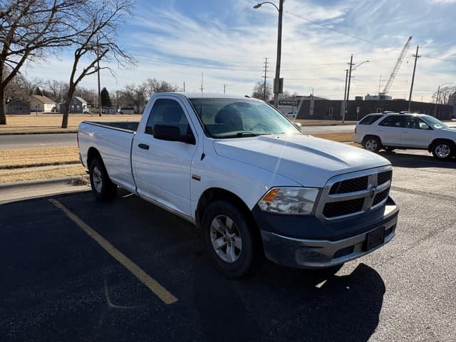Image of Dodge Ram 1500 equipment image 3