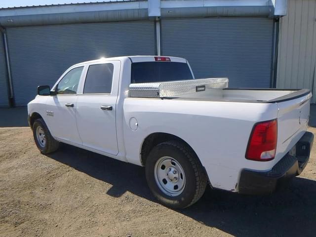 Image of Dodge Ram 1500 equipment image 3