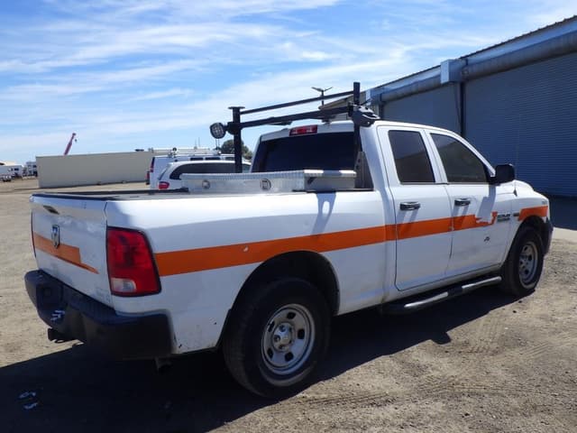 Image of Dodge Ram 1500 equipment image 2