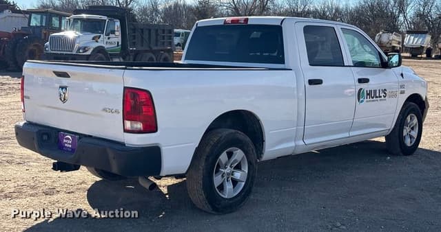 Image of Dodge Ram 1500 equipment image 4