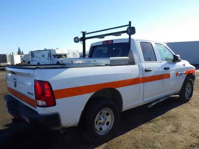 Image of Dodge Ram 1500 equipment image 2