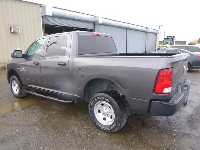 Image of Dodge Ram 1500 equipment image 3