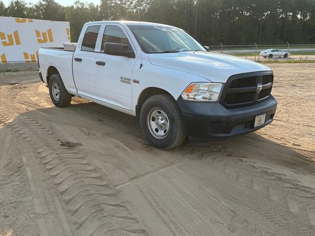 Image of Dodge Ram 1500 equipment image 2