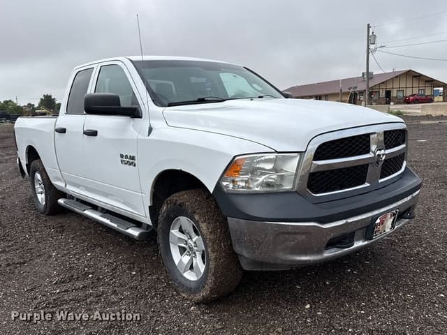 Image of Dodge Ram 1500 equipment image 2