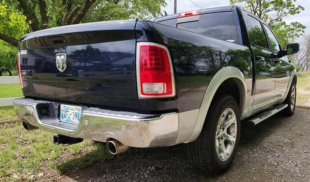 Image of Dodge Ram 1500 equipment image 3