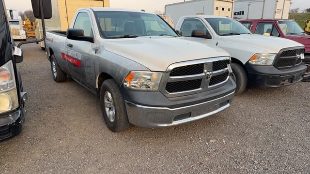 Image of Dodge Ram 1500 equipment image 2