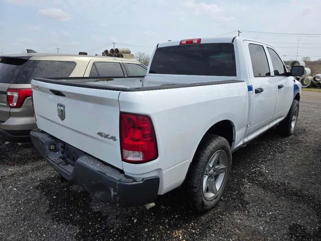 Image of Dodge Ram 1500 equipment image 4