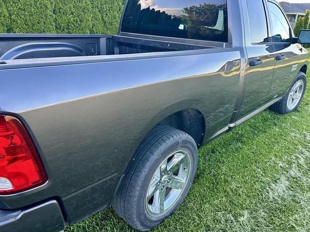Image of Dodge Ram 1500 equipment image 4