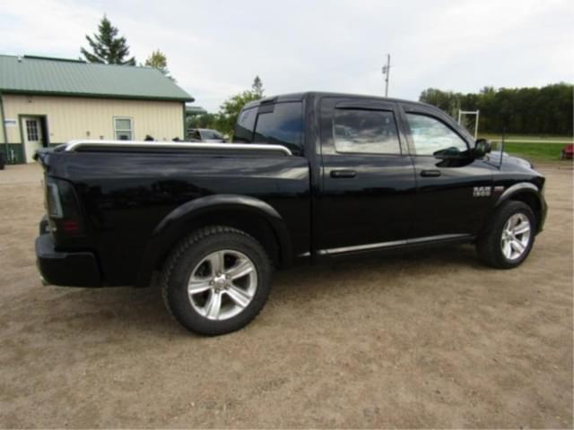 Image of Dodge Ram 1500 equipment image 1