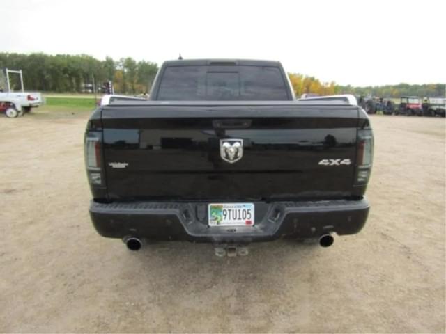 Image of Dodge Ram 1500 equipment image 2