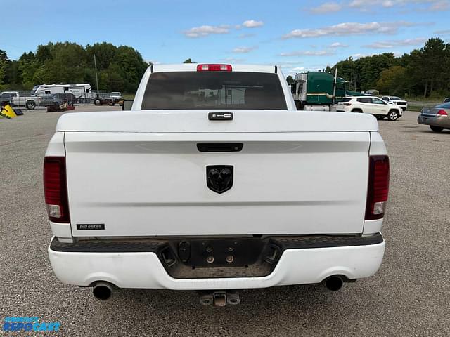 Image of Dodge Ram 1500 equipment image 3