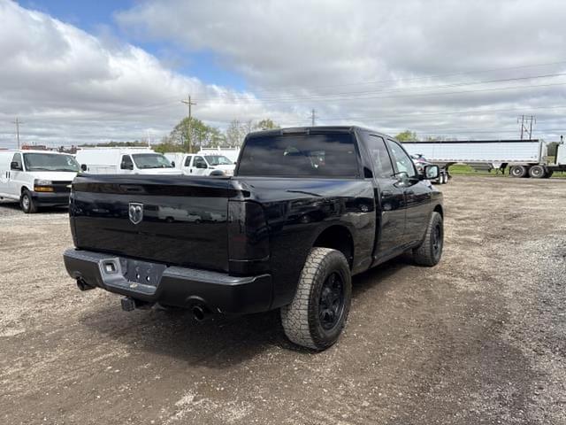 Image of Dodge Ram 1500 equipment image 3