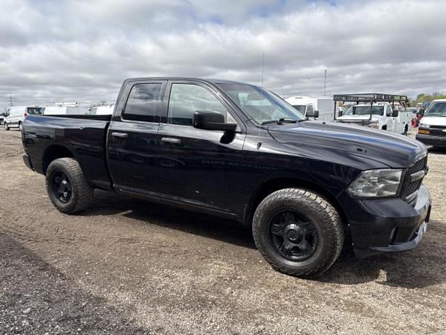 Image of Dodge Ram 1500 equipment image 4