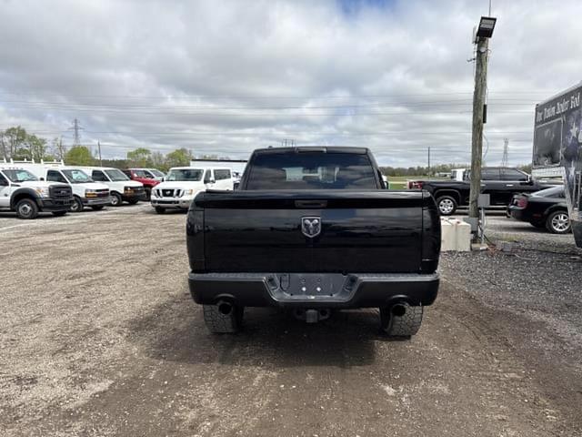 Image of Dodge Ram 1500 equipment image 2