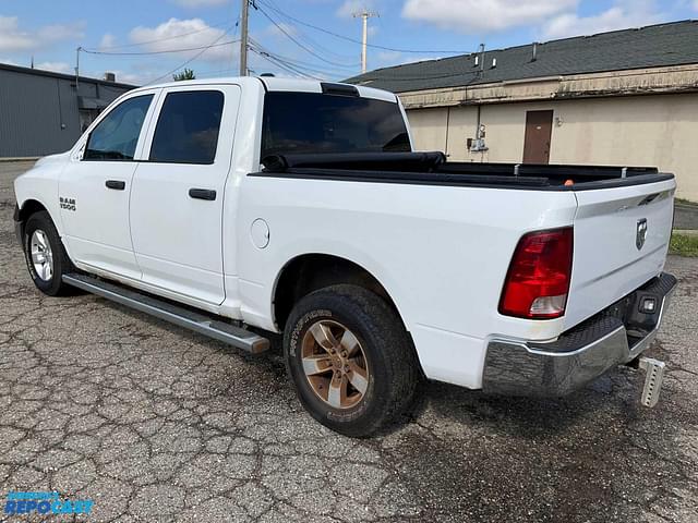 Image of Dodge Ram 1500 equipment image 2