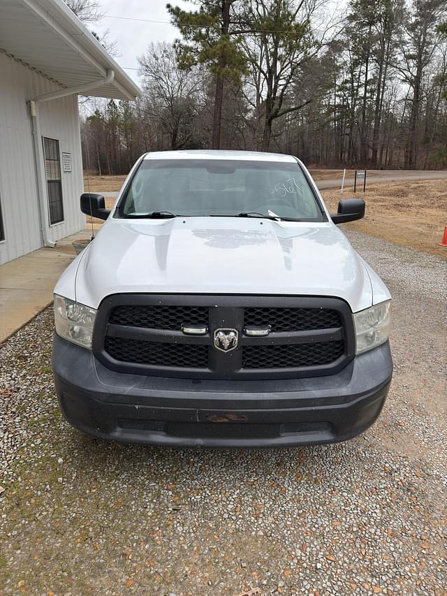 Image of Dodge Ram 1500 equipment image 4