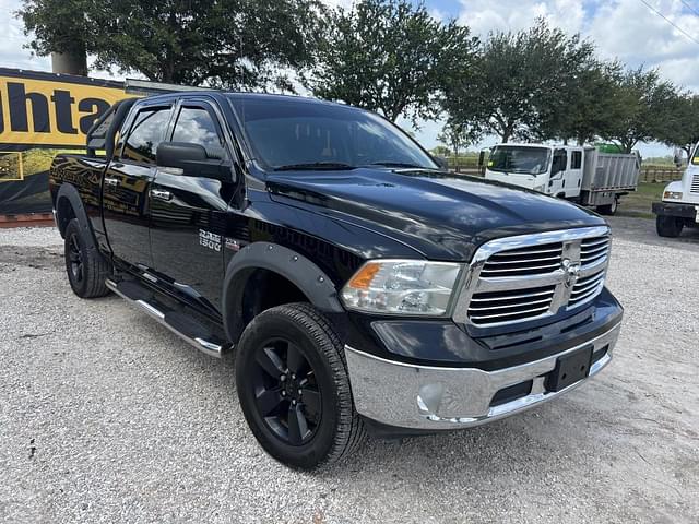 Image of Dodge Ram 1500 equipment image 3
