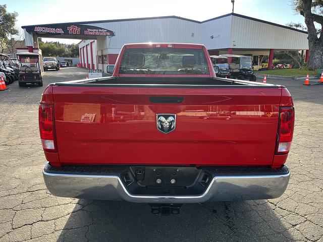 Image of Dodge Ram 1500 equipment image 4