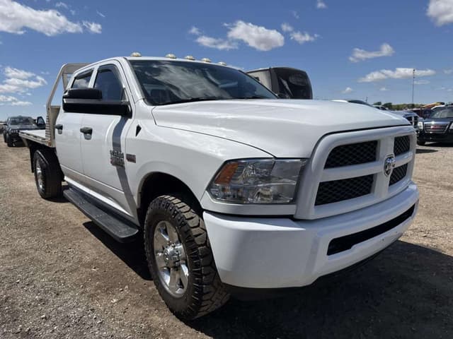 Image of Dodge Ram 2500 equipment image 3