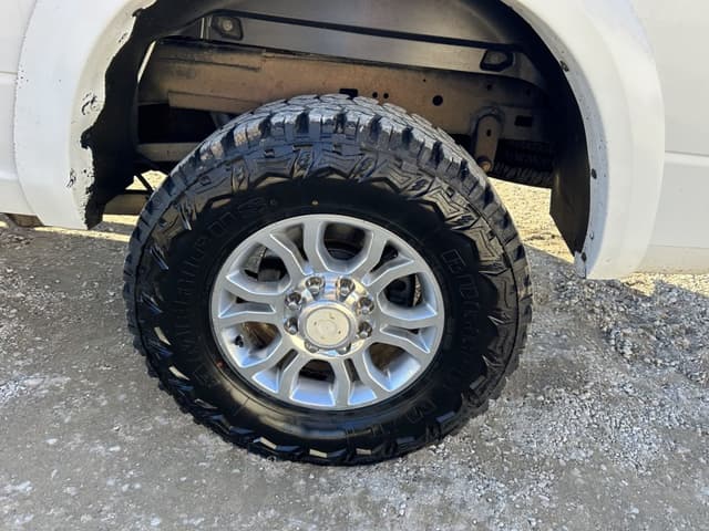 Image of Dodge Ram 2500 equipment image 4