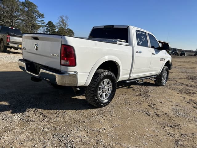 Image of Dodge Ram 2500 equipment image 2